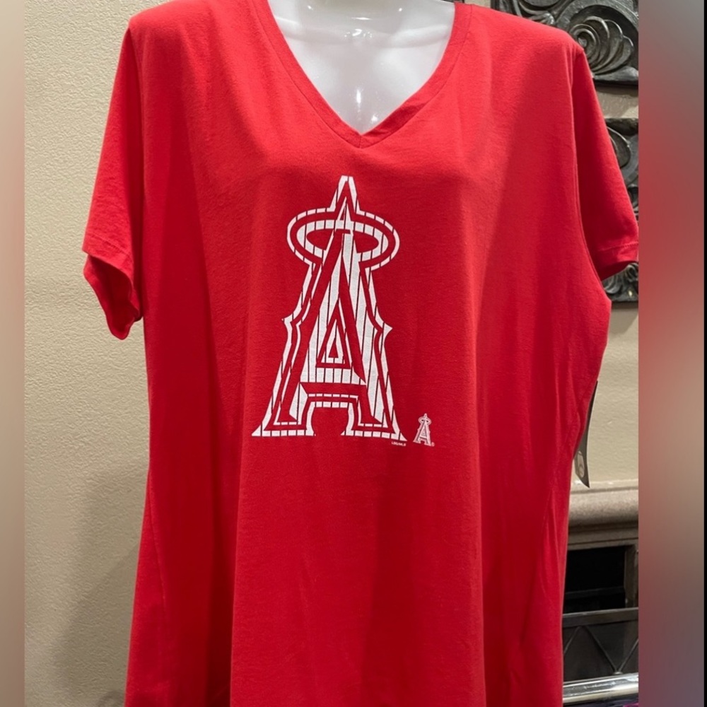 Angel’s 🅰️ Baseball ⚾️ Womens V-Neck T-shirt, Red/White, Size XXL/2TG, NWT